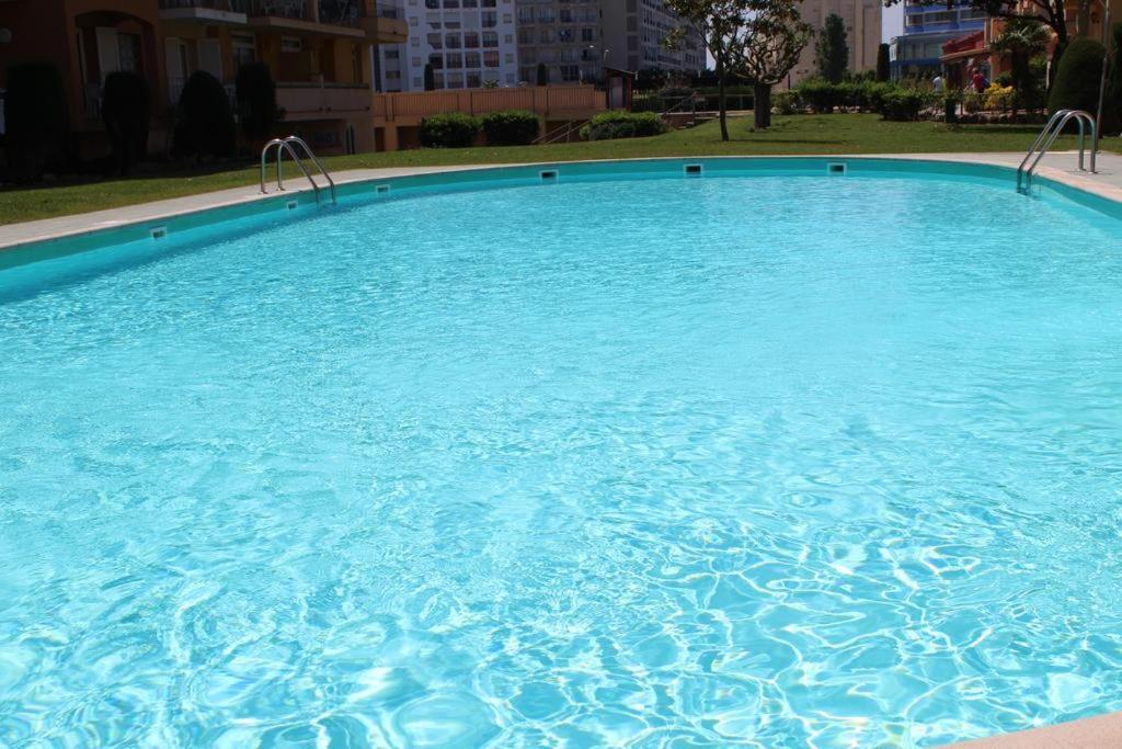 Blue Holidays Relax & Views Sylvia12 เอมปูเรียบราบา ภายนอก รูปภาพ